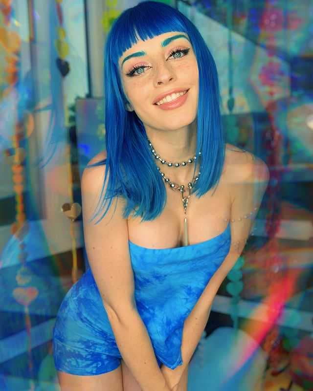 Jewelz Blu